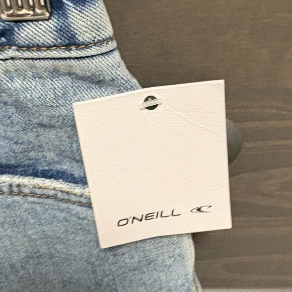 O'Neill Agusta Shorts - Picture 5 of 8